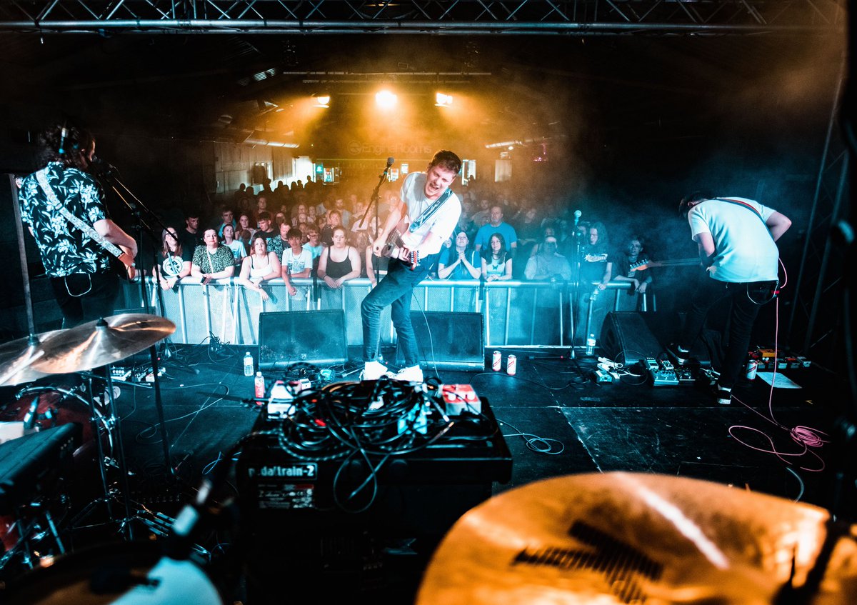 Didn’t expect to play to such a class room, thank you Southampton and thank you <a href="/crystaltidesuk/">Crystal Tides</a> for having us 

Next stop, a sold out <a href="/goldentouchfest/">Golden Touch Festival</a>! On at 18:00 x