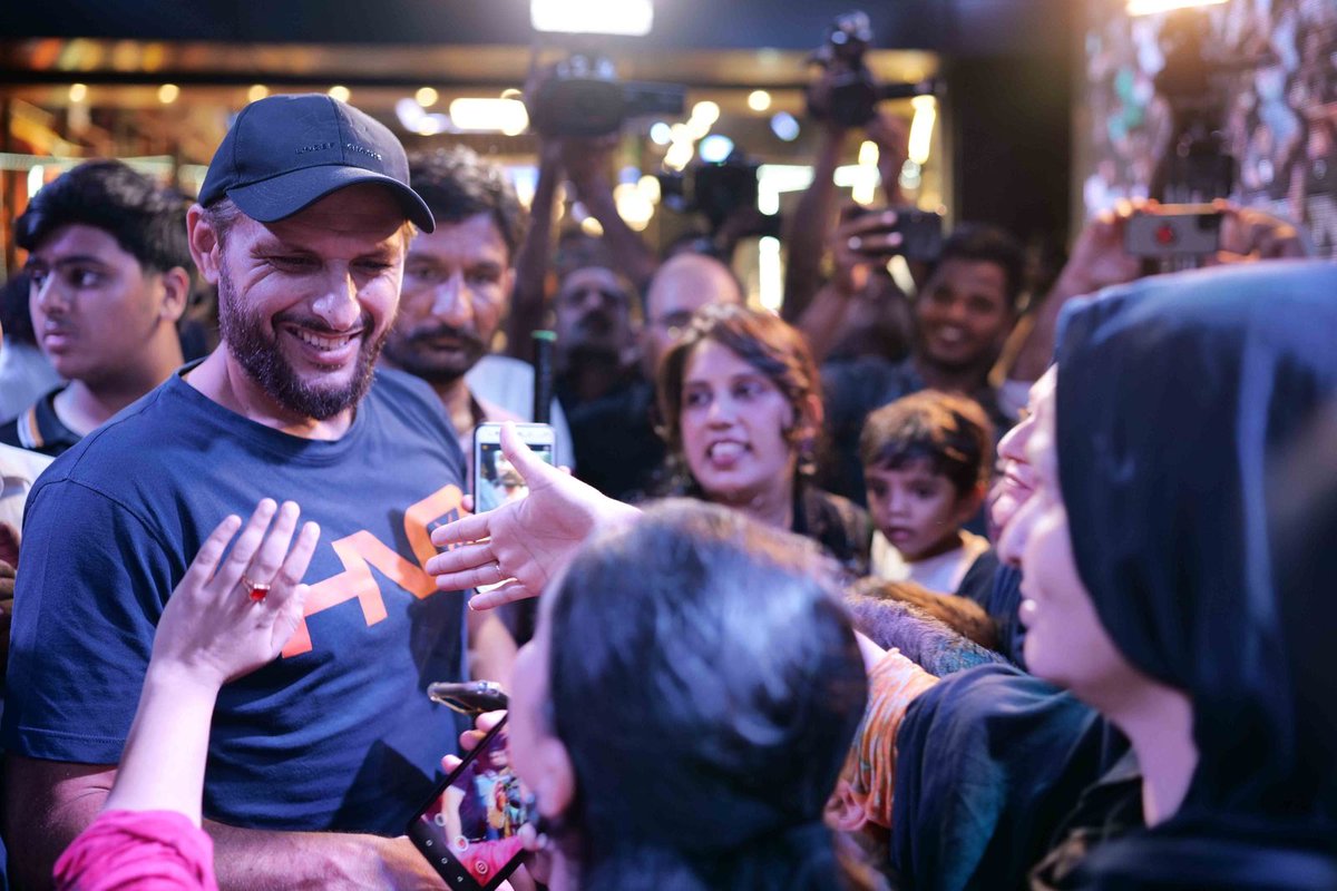 HNOofficial's tweet photo. We marked a historic milestone with the grand opening of #HNO's flagship outlet in #Karachi!
The opening ceremony was a testament to our dedication, passion, and commitment to delivering an exceptional shopping experience.
Karachi, thank you for embracing us with open arms! https://t.co/Adz9pSn9ni