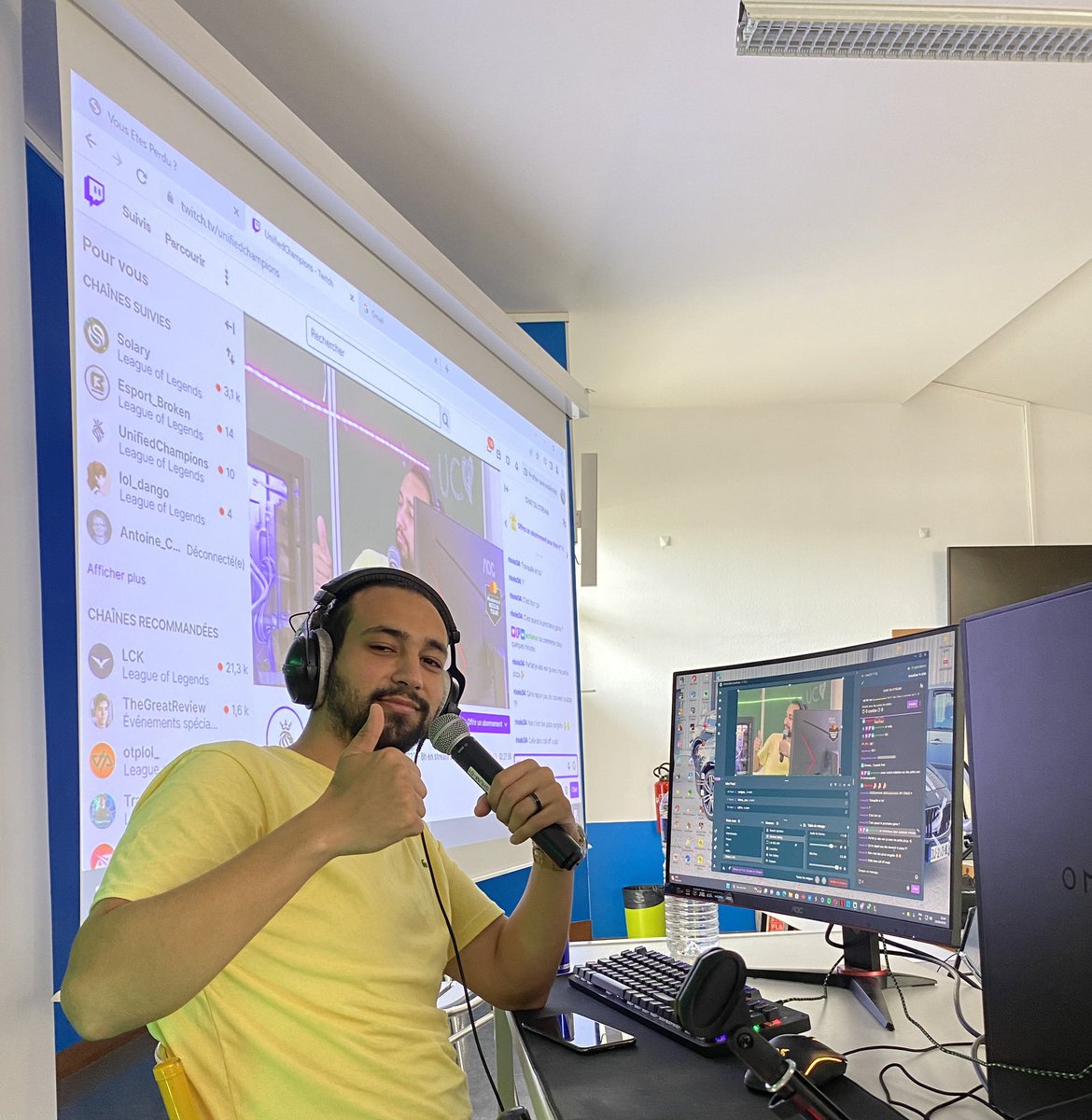 eunifiedchamps's tweet photo. En direct… 🎤

Le cast de la #SLYLAN par @Lediablos 👀🤐

Rejoignez nous sur le twitch : https://t.co/hhThF1eGpu

#UCWIN https://t.co/4Tcu0kFFMd