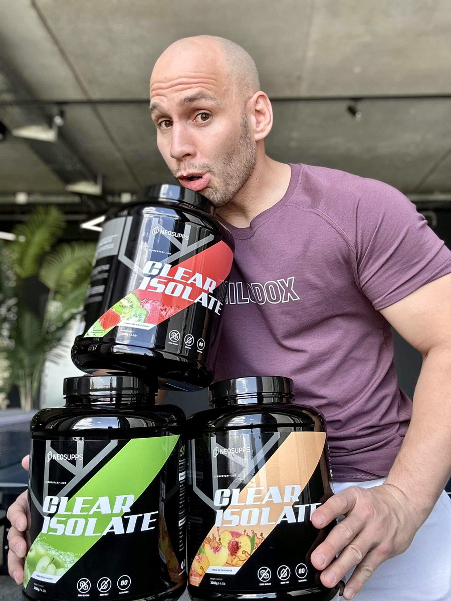 Flying Uwe tweet media