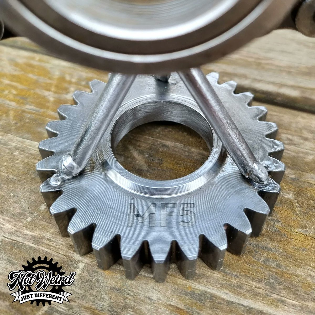 Been working with <a href="/Digi_Northants/">Digital Northants</a> to get these trophies made for #MergedFutures5 

<a href="/usb2u/">USB2U - The Branded Tech Experts</a> lazer etched the #MF5 on them for me. Which is where I work during the week. Thanks x

Just got complete the other nine trophies now.

#Northampton #Northamptonshire