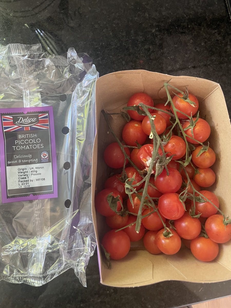 ⁦⁦<a href="/LidlGB/">@LidlGB</a>⁩ Hi there. We bought these yesterday and they’re definitely off. The box is soaked due to the tomatoes going mouldy… how can we get this sorted? Thanks!