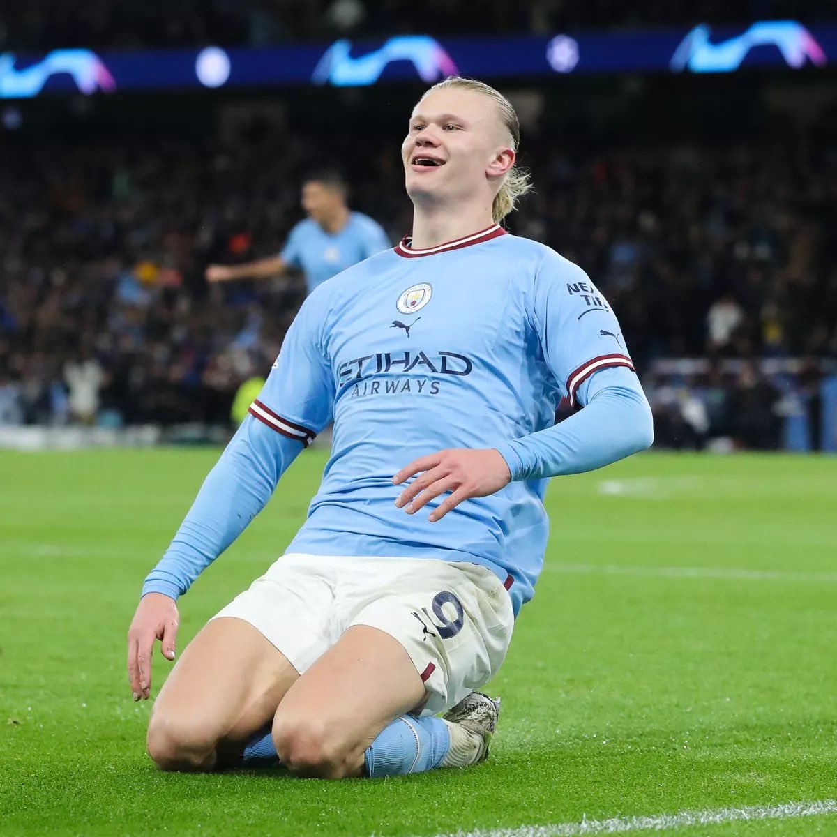 theshirtinabox's tweet photo. CHAMPIONS LEAGUE FINAL HYPE! Giveaway time 😍😍

If DŽEKO or HAALAND scores ANYTIME tonight then we will giveaway one of mystery boxes to one lucky person! 

That’s surely a winner…

How to enter 👇

🐥 retweet this tweet 
👋 follow us 

Best of luck! 🤞 https://t.co/ipX64vJQJF