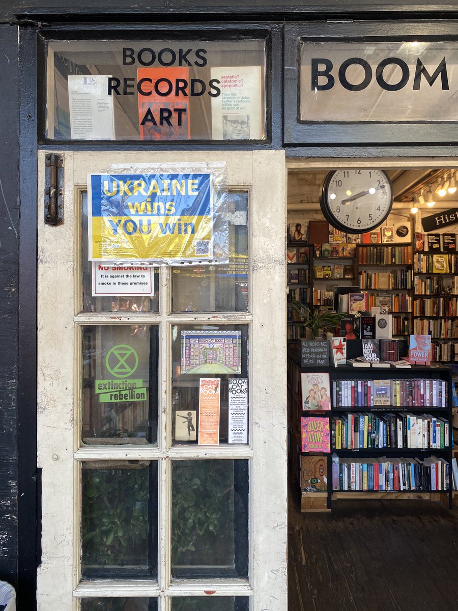 nuzil's tweet image. Guys from “Boom cat books” definitely know what are they talking about. #camdenMarket