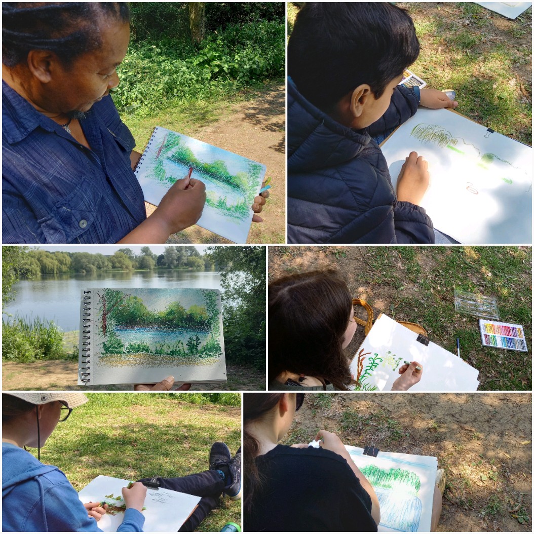 Our @NeneParkPboro Art Club had a great morning exploring and drawing Ferry Meadows with <a href="/ArtofTonyNero/">Tony Nero</a> ☀️ 🖌 <a href="/HeritageFundUK/">The National Lottery Heritage Fund</a>