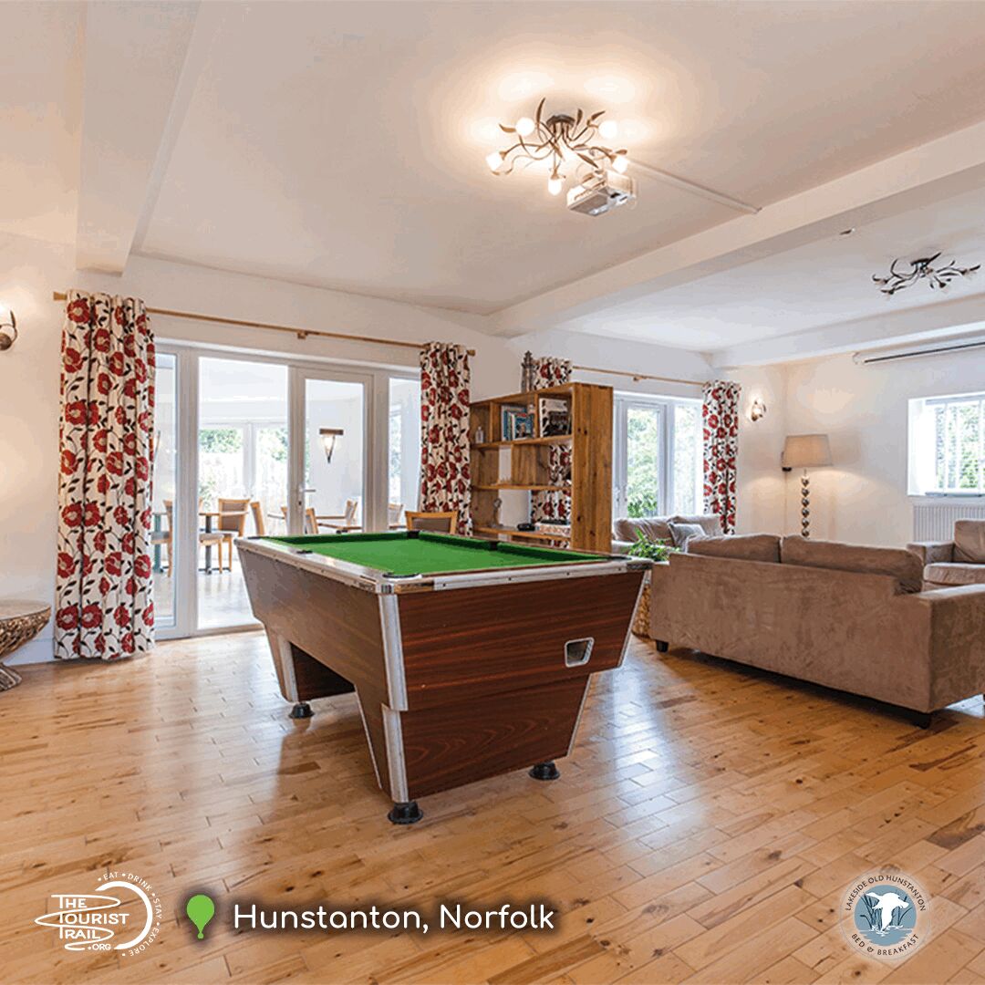 TheTouristTrail's tweet photo. An elegant #bedandbreakfast near #OldHunstantonBeach, 𝗟𝗮𝗸𝗲𝘀𝗶𝗱𝗲 𝗢𝗹𝗱 𝗛𝘂𝗻𝘀𝘁𝗮𝗻𝘁𝗼𝗻 is the perfect place to stay for a #luxury #getaway where you can stroll around the garden and #relax on the terrace by the lake.

𝗠𝗼𝗿𝗲 𝗗𝗲𝘁𝗮𝗶𝗹𝘀
https://t.co/VRKAJQOWGQ https://t.co/z3G7qShBWZ