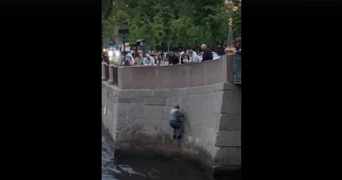 Обелиск в санкт петербурге