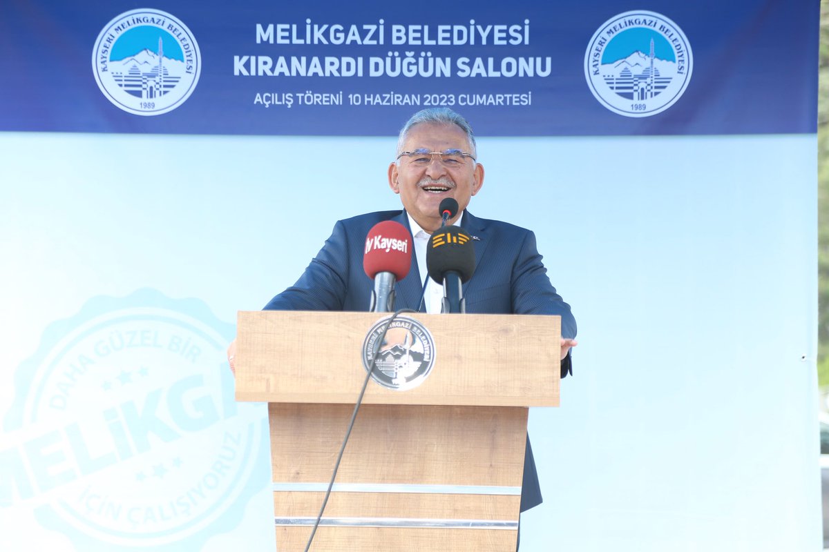 Memduh Büyükkılıç