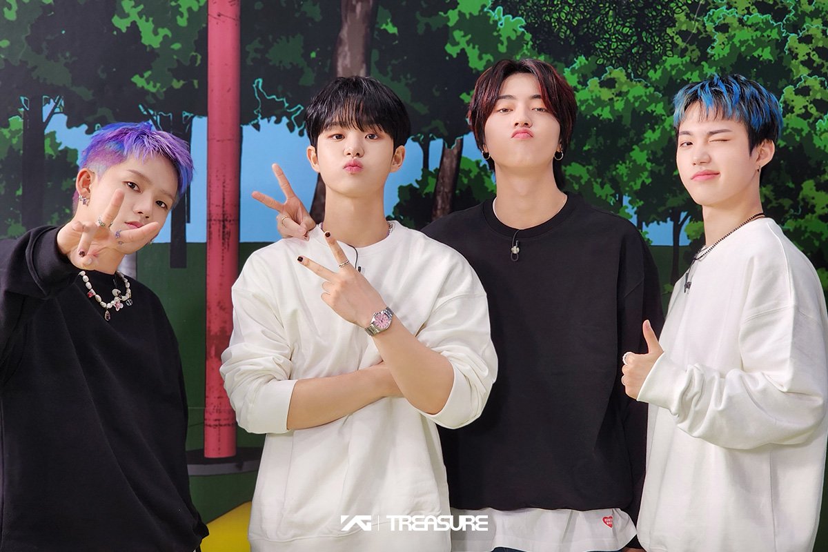 trsrupdates's tweet photo. [ #트레저 WEVERSE ] 230610

One Day Treasure #20. <WINNER BROTHERS> Filming Day 👨‍👨‍👦‍👦

#TREASURE #トレジャー @treasuremembers https://t.co/nMMqCT1RLu