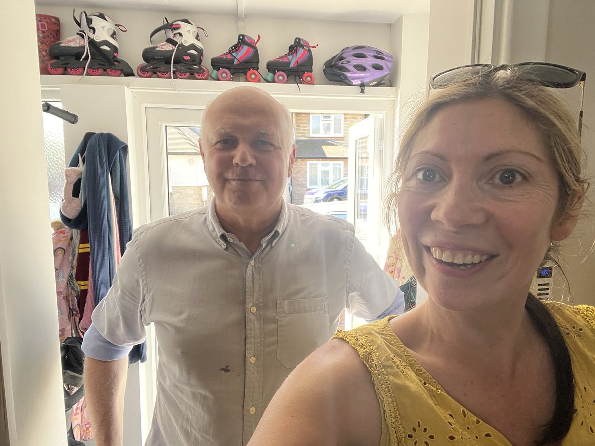 Midwife Louise (@louise_midwife) on Twitter photo Very excited to meet <a href="/MPIainDS/">Iain Duncan Smith MP Chingford & Woodford Green</a> today. Chatted all things <a href="/MaternityWX/">Whipps Cross Maternity</a> @WhippsCrossHosp <a href="/MidwifeNadiye/">Nadiye Hassan</a> <a href="/rumbi_mutema/">Rumbi Mutema</a> <a href="/midwifemarge/">Lynn Maycroft</a> Very excited to meet <a href="/MPIainDS/">Iain Duncan Smith MP Chingford & Woodford Green</a> today. Chatted all things <a href="/MaternityWX/">Whipps Cross Maternity</a> @WhippsCrossHosp <a href="/MidwifeNadiye/">Nadiye Hassan</a> <a href="/rumbi_mutema/">Rumbi Mutema</a> <a href="/midwifemarge/">Lynn Maycroft</a>