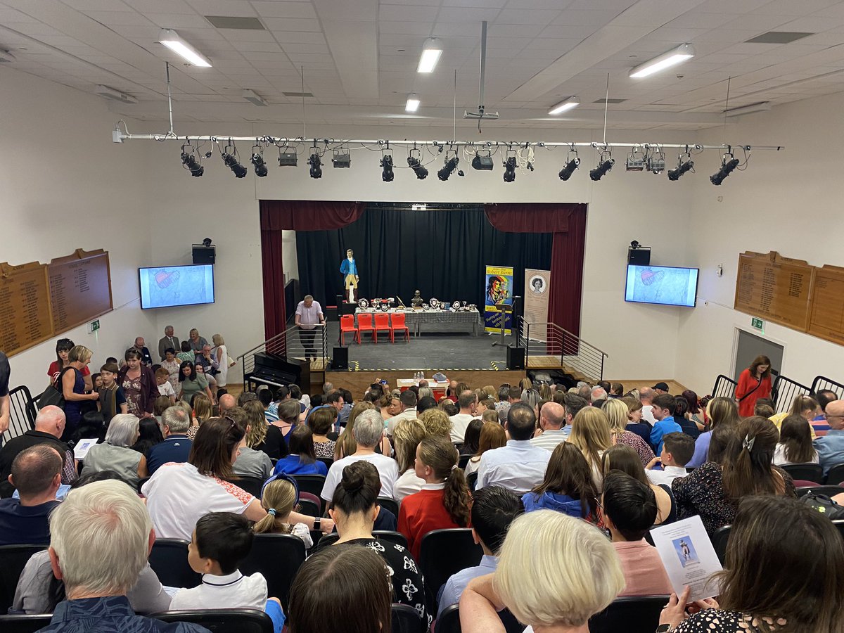 AliEliMac's tweet photo. Keeping tradition alive and well at The Robert Burns World Federation National Primary Schools Festival in Ayr, excited to get underway! @LathallanSchool https://t.co/quJMb1ndmN