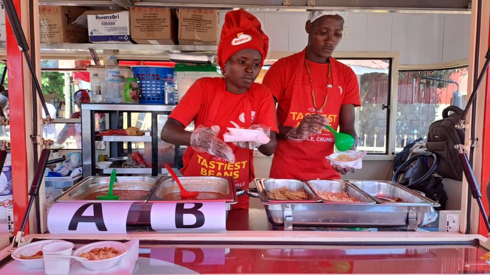 GoldenDigitalUG's tweet photo. Join us at Cynibel Supermarket in Bunga today for our Royco Cubes Meals on Wheels activation! Our brand ambassadors will be on hand to answer your questions. #RoycoCubes #MealsOnWheels #GoldenActivations https://t.co/lCRYGY8Q7K