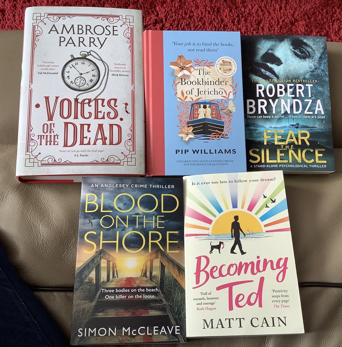 Back from holiday and what’s the first thing you do?

Put the kettle on?  No
Empty the suitcases?  No

Open your book post?  YES

#FearTheSilence #BecomingTed #TheBookbinderOfJericho #BloodOnTheShore #VoicesOfTheDead 

Excited to read all of these. I’m very lucky 🍀 

See below