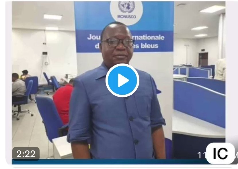 PassyBlanchard's tweet photo. #APUKIN  David Lubo qui dénonce les affirmations contraires de l'ancien PM @Mapon_Matata. "C'est son prédécesseur [@MuzitoAdolphe] qui avait laissé 2000 $ à un professeur. (...) ce Mr [Matata Ponyo] s'est moqué de nous. Il a laissé les professeurs dans la misère la plus noire" https://t.co/IsigHRRrzI