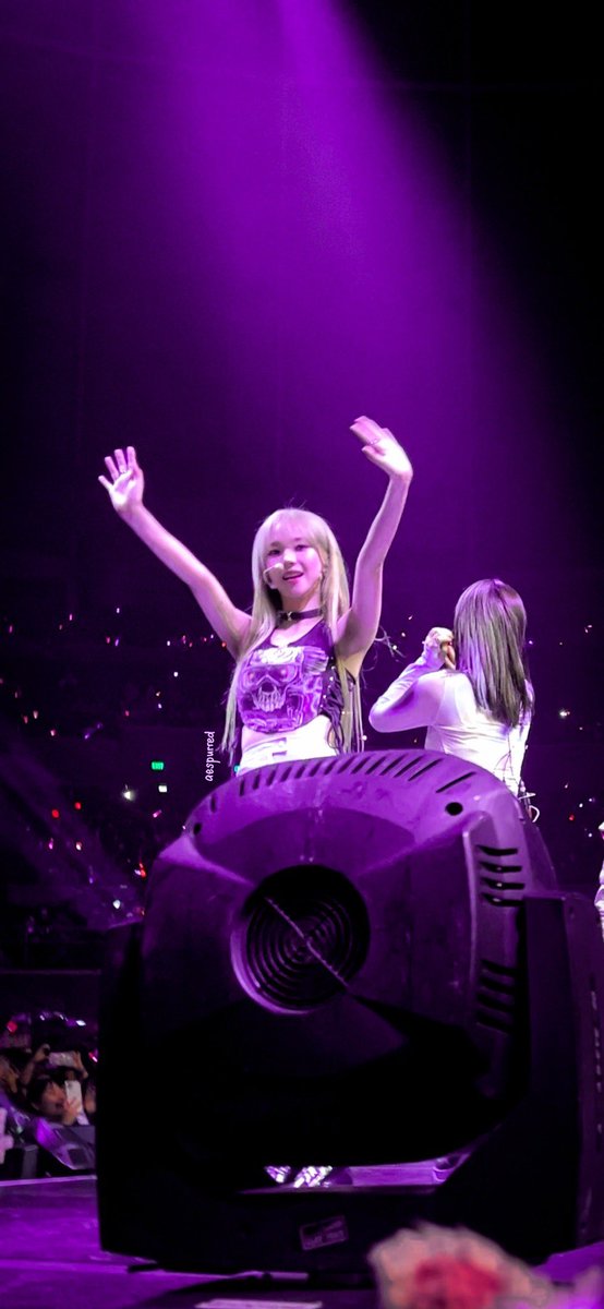aespurred's tweet photo. 230411

aespa @ K-Verse PH 💜
(60 days late 😂) https://t.co/vra3YMPHzF
