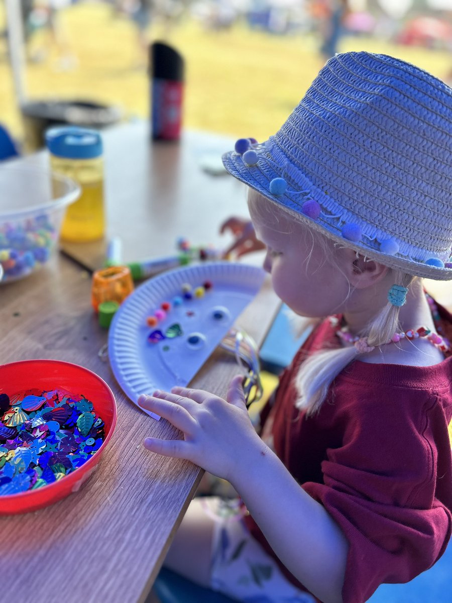 A gorgeous day here @InspireSuffolk for our family Fun day!! So much for the family to enjoy and huge thanks to <a href="/RRT_UK/">Rapid Relief Team UK</a> for providing everyone with free Gourmet Burger’s and Sausage meals! Live acts on stage all afternoon and a perfect afternoon for  🍺 &amp; 🍦