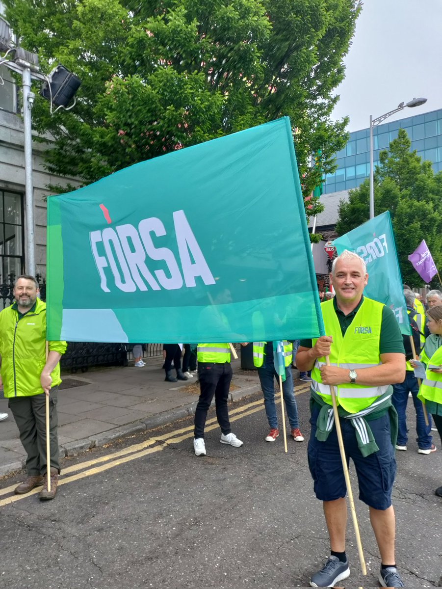 @forsa_union_ie @forsacork #raisetheroof Cork Raise the Roof Rally