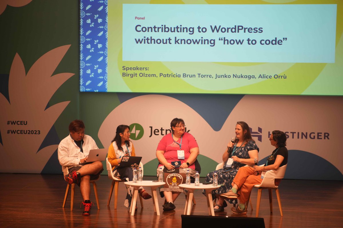 An inspiring discussion panel on contributing to WordPress without coding knowledge at #WCEU! @coachbirgit, <a href="/PatriciaBT70/">Patricia BT</a>, <a href="/nukaga/">Junko Nukaga🏝️男木島</a>, and <a href="/Alice_Ridice/">Alice Orrù</a> shared valuable insights and emphasized the diverse ways to contribute. Everyone has a role to play in the WordPress ecosystem.