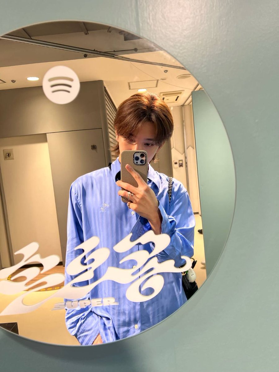 chainsawlator's tweet photo. 轉自WEVERSE 
#Joshua :
上次沒法上傳的>< 還有Jun生日快樂！！！愛你，我的弟弟💙💙呵呵呵呵呵
-
#Jun :
呵呵呵呵呵❤️我們哥真帥

#SEVENTEEN #세븐틴 #조슈아 #홍지수 #洪知秀 #준 #문준휘 #文俊輝 #文俊辉 https://t.co/nCEmwmZecM