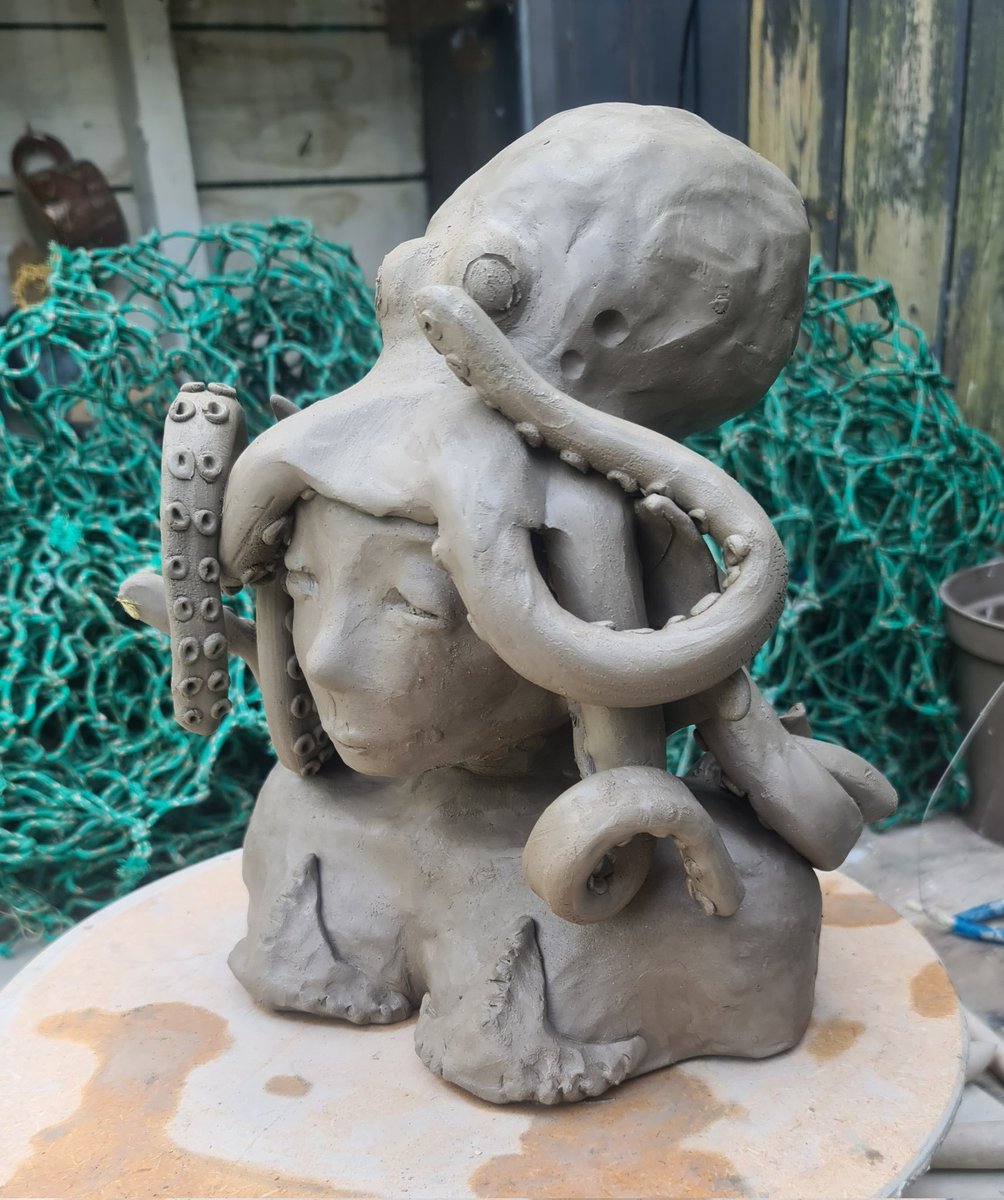 New mermaid sculpture I've been working on this morning #madebyhand #claysculpture #mermaid