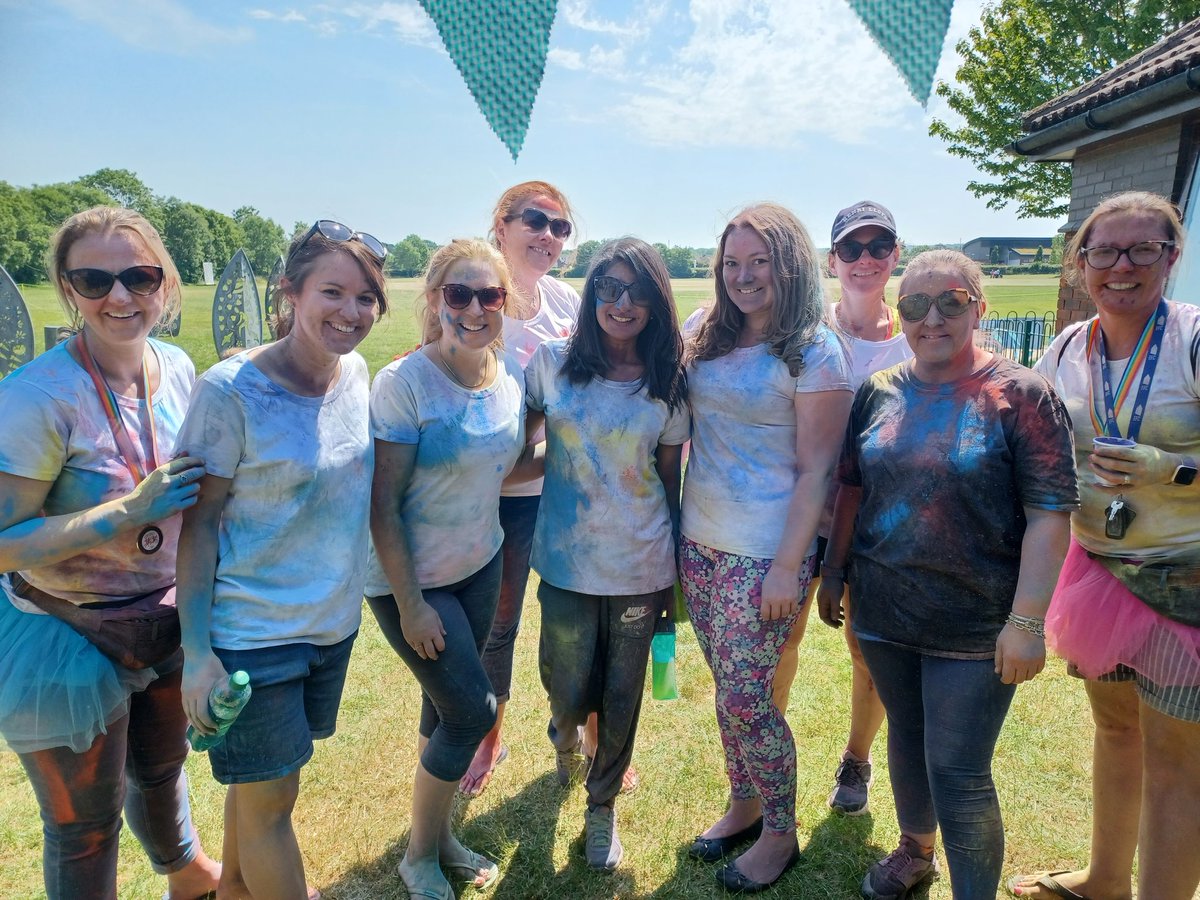 The staff after the Colour Run 🔴🟠🟡🟢🔵🟣
Thanks to the PSA for organising such a fun event! #ColourRun #BurphamPSA #FlyHigh