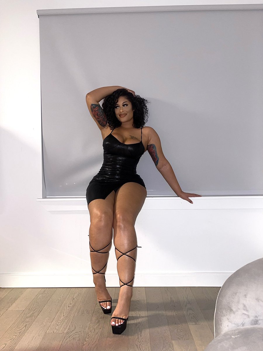 Kristiana King ♓️🇬🇭 on Twitter: "this is perfect 🖤"