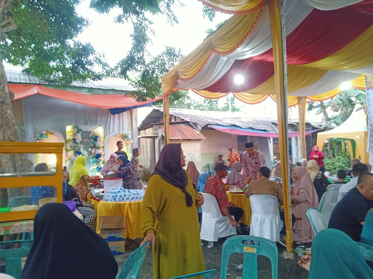 Nikahan temen ❎
Sunatan anak temen ✅