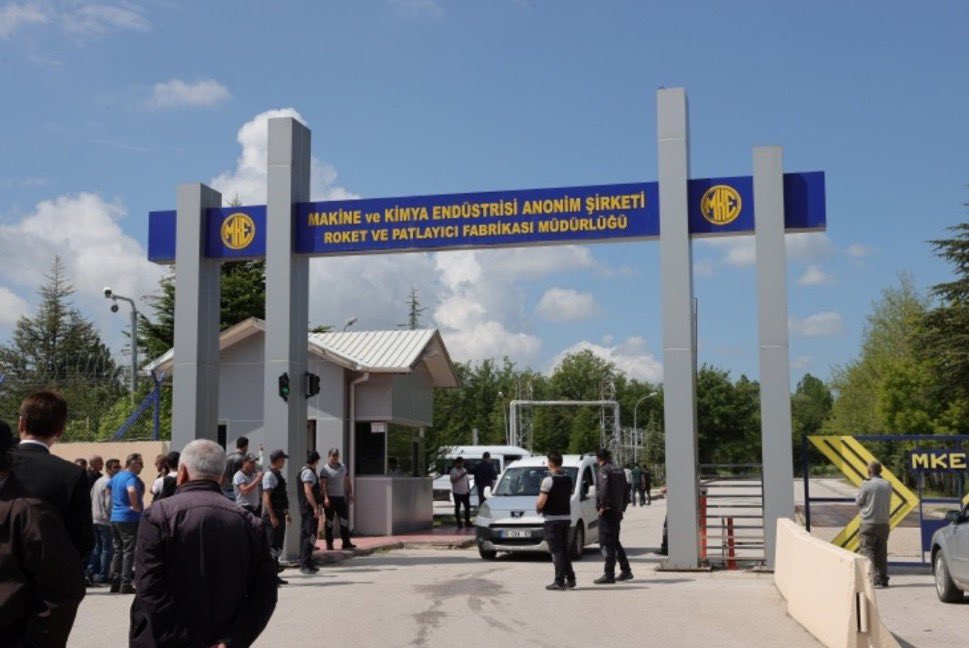 Elmadağ ilçemizde MKE Barutsan #PatlayıcıFabrikasında meydana gelen   patlama sonucu şehit olan 5 kardeşimize Allah'tan rahmet diliyorum. 
İlçemizin, ülkemizin başı sağ olsun...