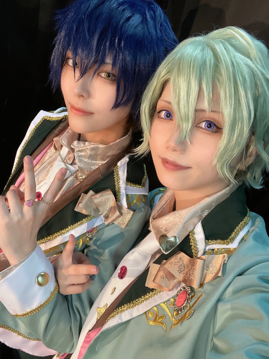 ReHyZ_'s tweet photo. #コスFes 1部 お疲れ様でした!
Ruby Love衣装で3曲踊らせていただきました💍💚
たくさんのペンライト、ご声援嬉しかったです✨️
交流に来てくださった方もありがとうございました!♡
感想はぜひ #ReHyZ までお願いします☺️︎🫶 https://t.co/MVXGmEslVk