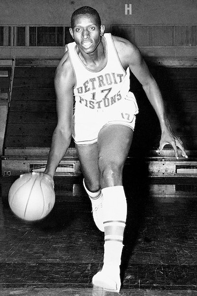 On this day in 1958:
@DetroitPistons acquire Earl Lloyd and Dick Farley from Syracuse in exchange for cash. In 1950, Lloyd became the first Black man to play in the National Basketball Association. https://t.co/61d8ikWGaz