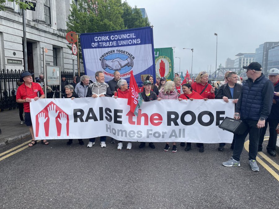 And we’re off! #RaiseTheRoof ⚪️🔴🏘️