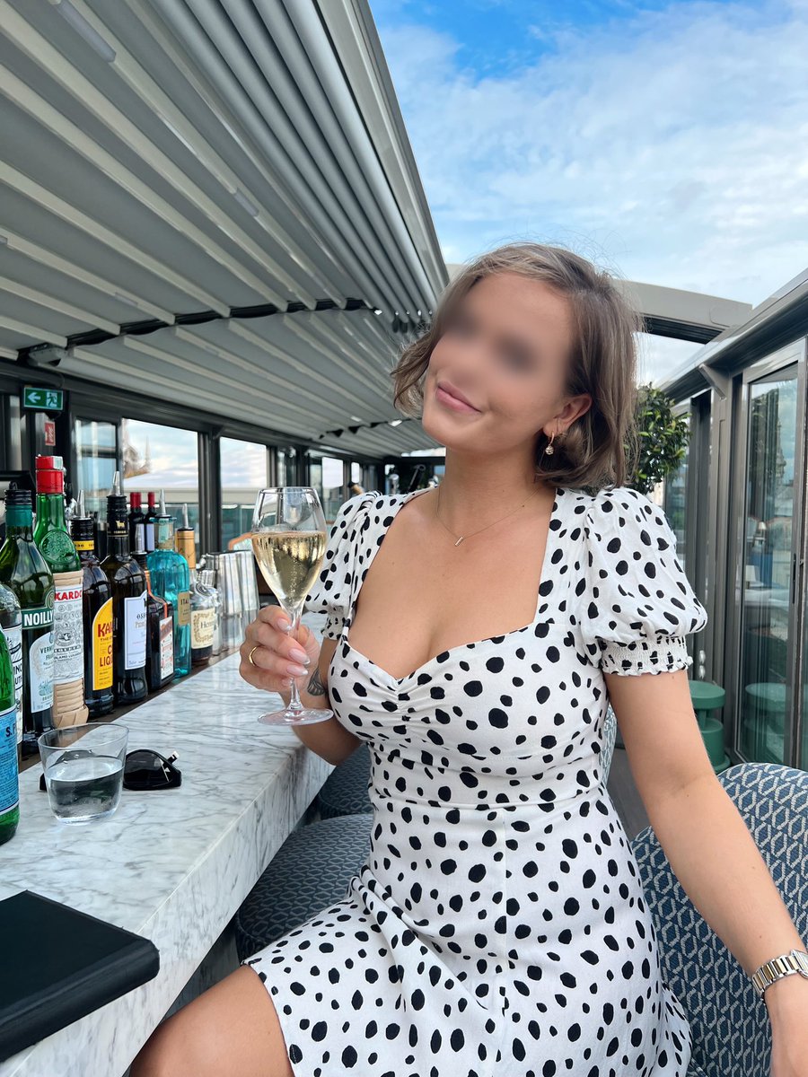 Content from effy.white