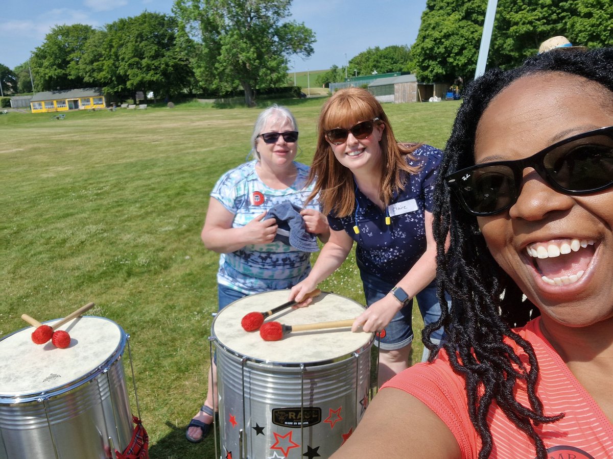 Feeling like a semi-pro samba drummer <a href="/NHSBorders/">NHS Borders</a> today 🥁🎶 P&amp;CS Team's rhythm is on point and I'm pretty sure everyone walking by is feeling the beat too 💃🕺Thanks @samba_sisters #Sambalife #Wellbeingweek