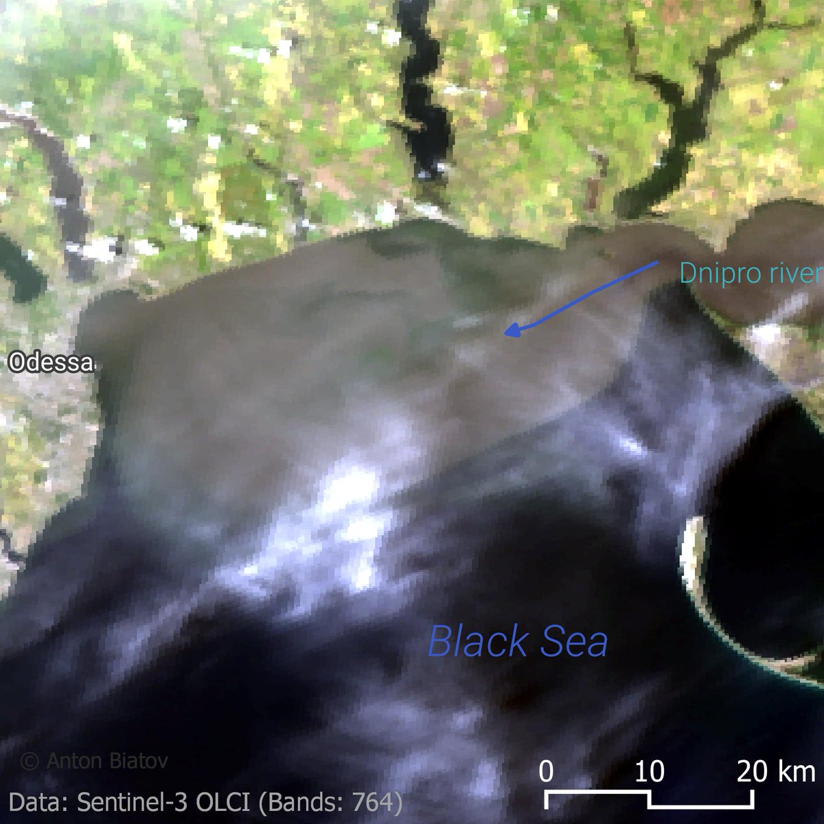 The #pollution of the #BlackSea 2023-06-09 as a result of an explosion of dam at the Kakhovka power station. Polluted water reached the coast of Odessa.
#Satelliteimagery of the #Sentinel-3 

#seapollution #disaster #qgis #scgis #satellite #FloodWatch #gis #map #remotesensing