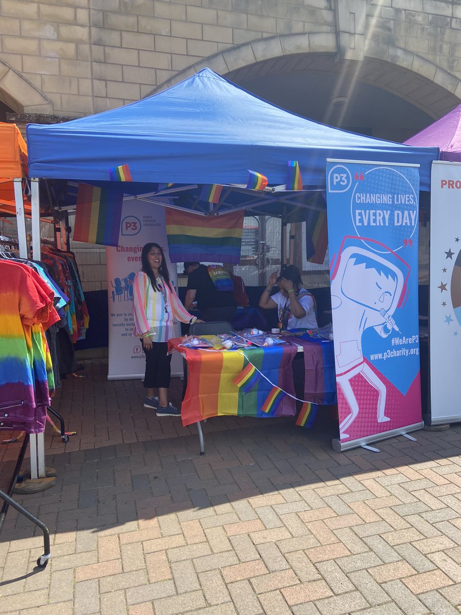 Having the most fabulous day with this crew @P3Charity @P3WolvesFS @P3SOT_Wolves #wolvespride @WolvesCouncil 🏳️‍🌈