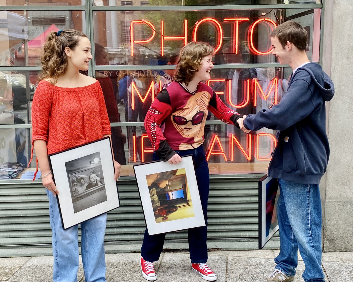Fibre_Based's tweet photo. Fótó na nÓg winners @PhotoMuseumIRL 

#photography #fótónanóg #makedown #girlsnightout #35mm #prouddad @ILFORDPhoto https://t.co/DaEVcDK2y4