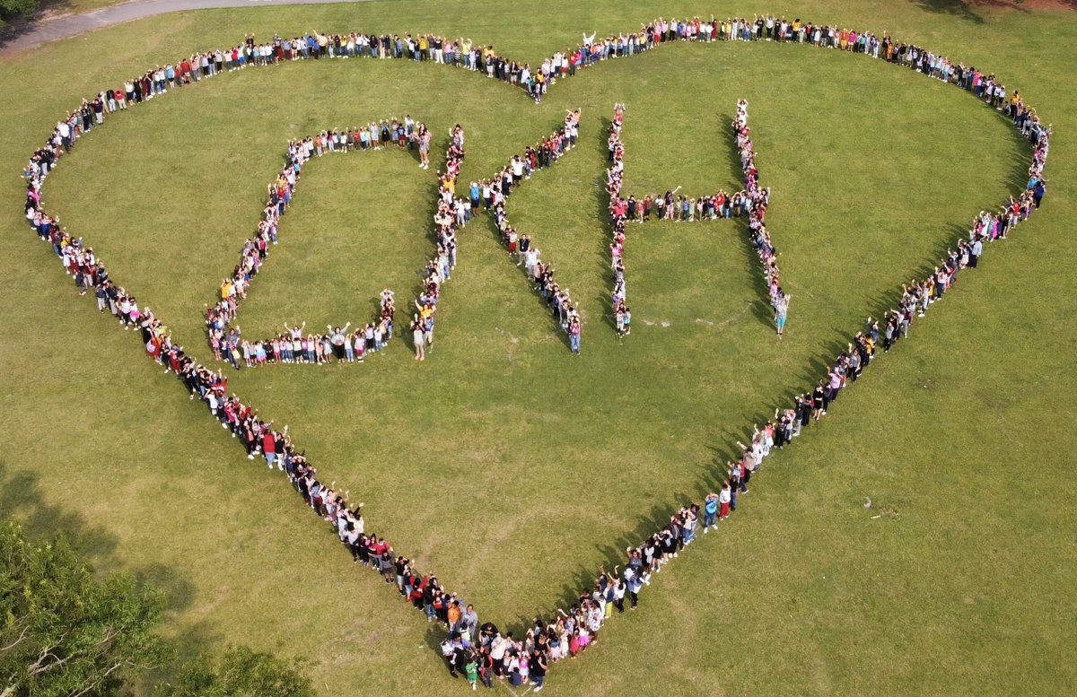 Congratulations Yellow Jackets!! Selma Elementary School has been recognized for the 4th year in a row as a Capturing Kids Hearts National Showcase School. 
Our students and staff have HEART!!  @IHeartCKH #SEShasHeart #selmanc