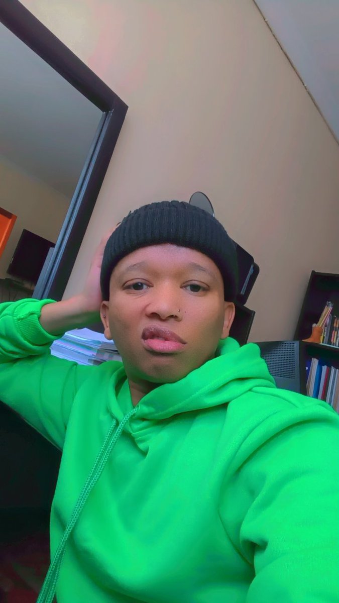 warddams's tweet photo. 🖤💚 https://t.co/56EVZPUN1r
