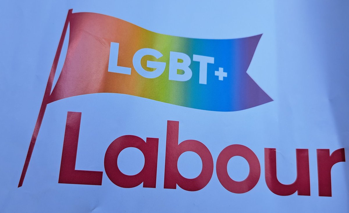 Fantastic to catch up with, @GordonMarsden - today at the big Pride parade on the prom. As always, strong support from @UKLabour for @PrideBlackpool ❤️🌈 🏳️‍🌈 🏳️‍⚧️