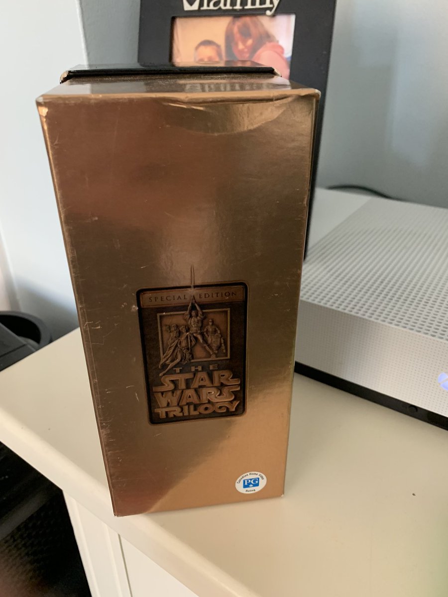 Hellsdeepswarm's tweet photo. score one for me, got it for 50 cents but i do think its worth more then that. you guys tell me other wise https://t.co/9LJWiruvYo