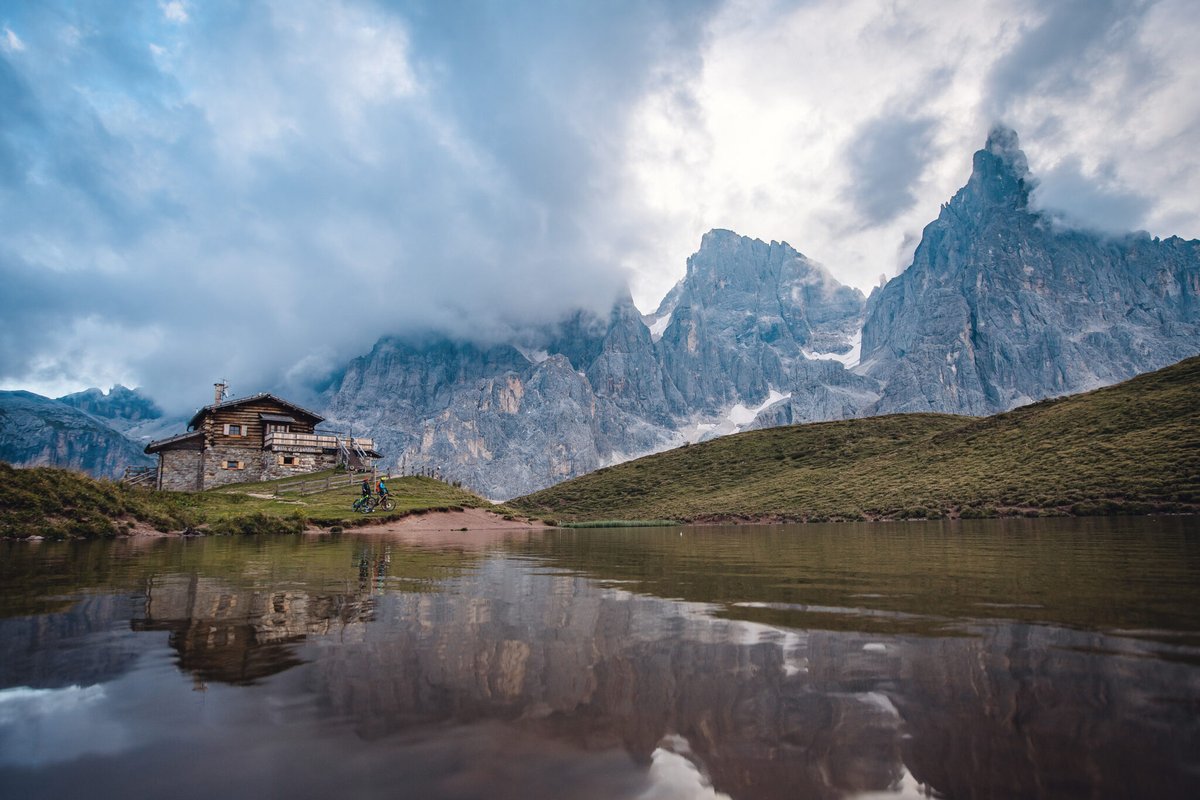 Aperte le iscrizioni all’IMBA Italia Gathering del 21/22 ottobre ad Imér!
Il tema di questa edizione sarà “opportunità e sfide nello sviluppo della pratica sportiva sui sentieri”
Leggi il programma completo su imba-italia.org/imba-italia-ga… <a href="/visitsanmartino/">San Martino di Castrozza, Primiero e Vanoi</a> #imbagathering