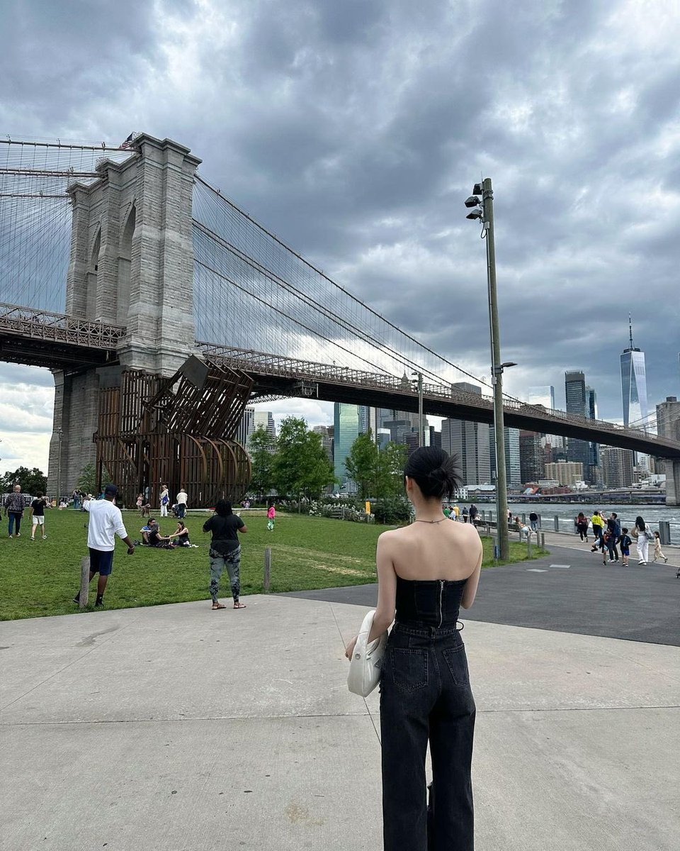 katarinabluu รันวงการวัยรุ่นพิเทอเรสอีกละ คนสวย ถ่ายที่ไหน ถ่ายกับอะไรก็สวย