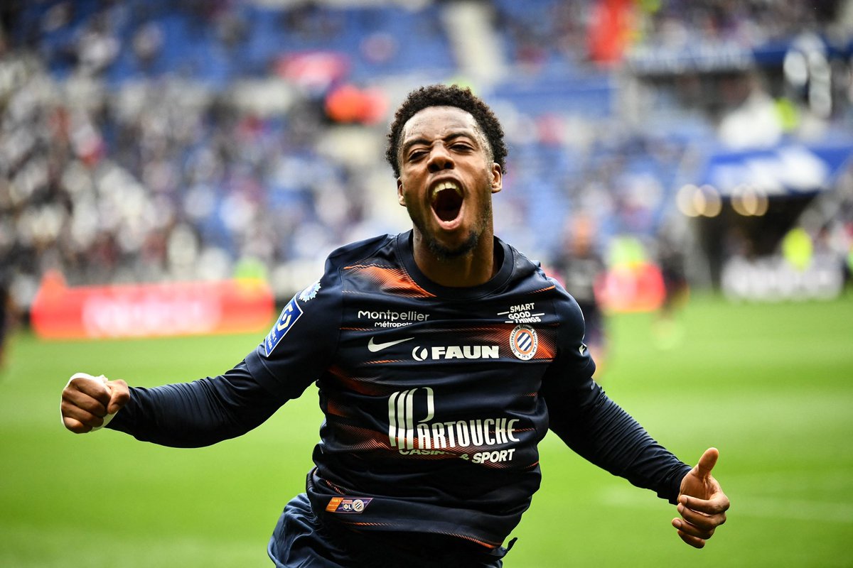 Montpellier president Nicollin on Wahi: “His agent is in discussion with four or five big clubs. We know that he likes Arsenal a lot”, told 100% Paillade. ✨🇫🇷 #AFC