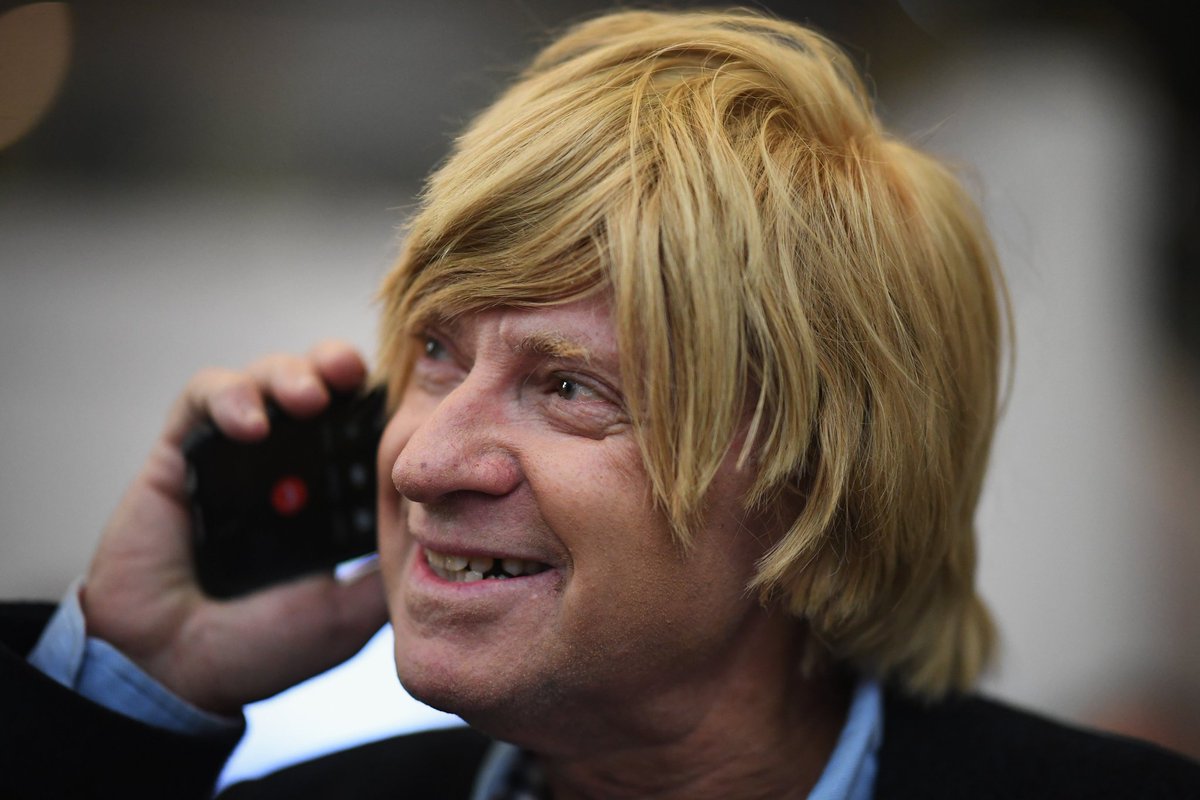 Richiemuso's tweet image. Please like and follow me to help make sure that SIR Michael Fabricant doesn't get back in again in #Lichfield and #Burntwood at the next #GeneralElection...making this pitiful man a Knight is an utterly  disgusting abuse of power by #BorisJohnson and the #Tory Government