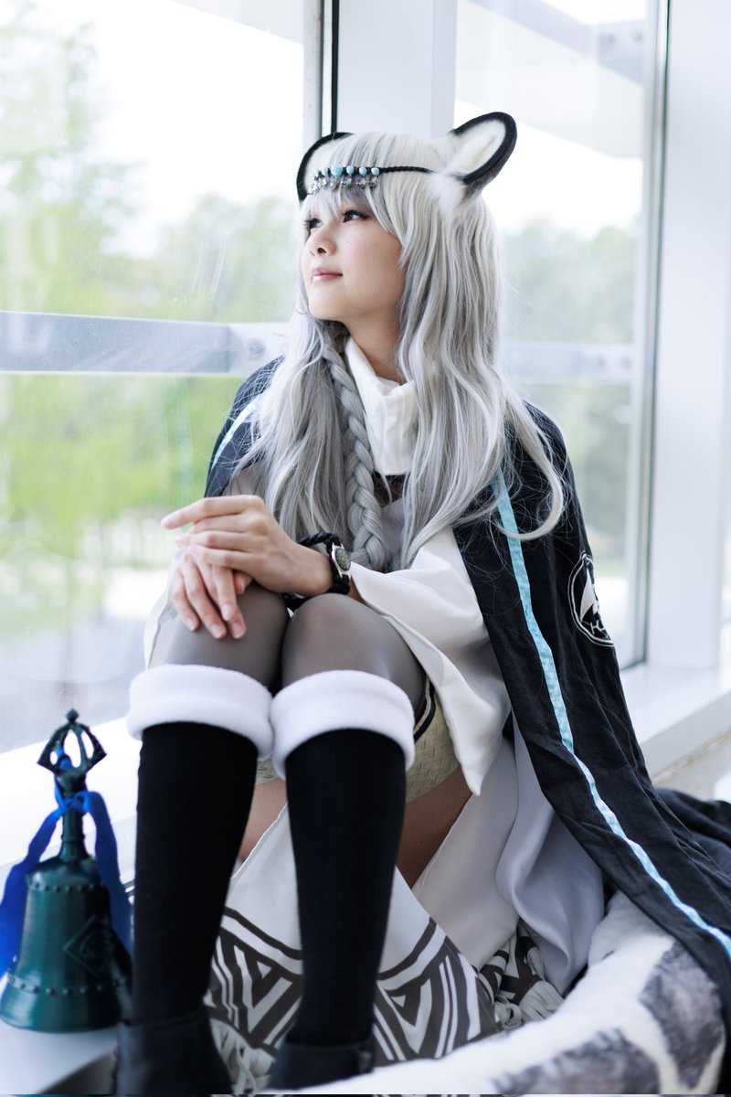 SpookyShiu's tweet photo. Finally cosplayed Pramanix, waited literally 3 years for this to happen ❤️ photo: Roodee Photography #arknights #arknightscosplay #kjeragfam https://t.co/Y1gTYqnF0S
