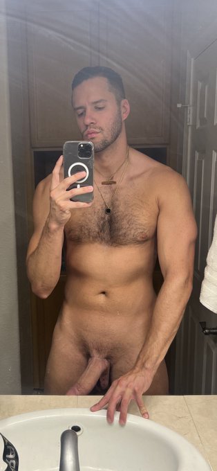 Good morning 🌞 https://t.co/FPg1FtnLdy