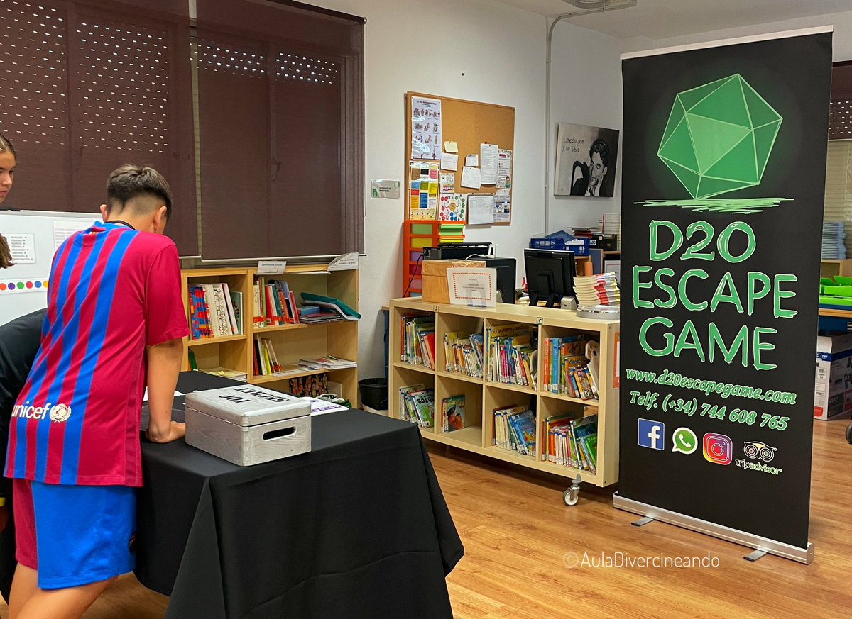 divercineando's tweet photo. Desde el #Plandeigualdad @Malagaconvive nuestra coordinadora Soraya ha convocado una actividad gracias a la subvención recibida para el proyecto con la empresa #D20ScapeGame sobre #Igualdad y #prevencion #violenciadegenero 
Los alumn@s disfrutaron aprendiendo. https://t.co/Hc8C7vQpLk