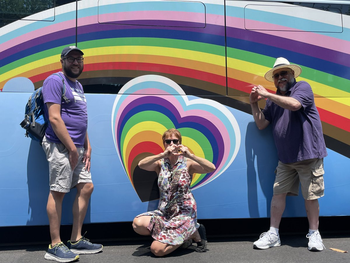 #RideWithPride on the @DCCirculator 🏳️‍🌈