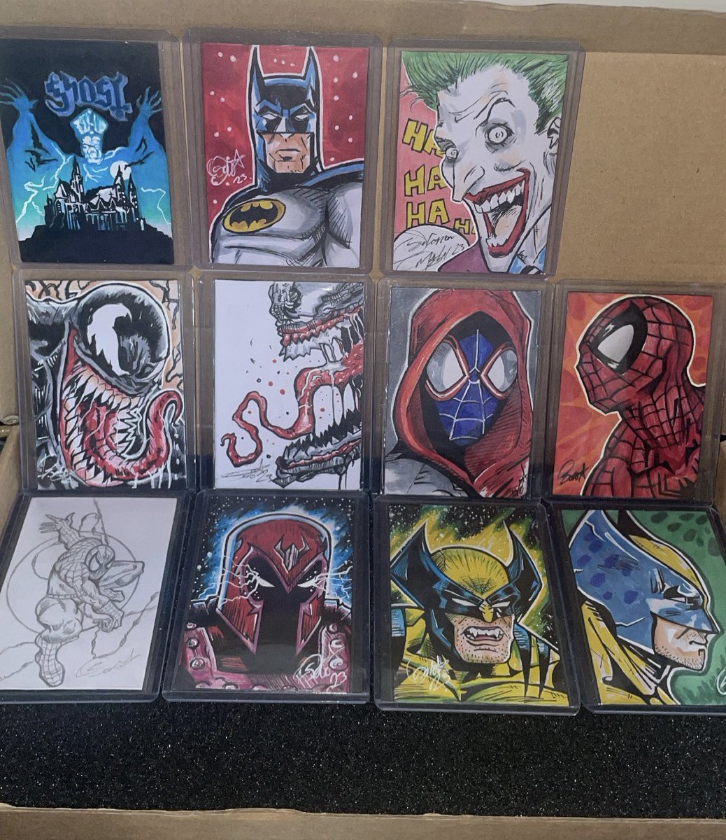 Sketch Cards 🎴 Custom Made 

By @SolomonMajestic 

One more tonight ✍🏽 #tradingcards #sketchcards #marvel #spiderman #ghost #batman #DC #venom #joker #magneto #wolverine