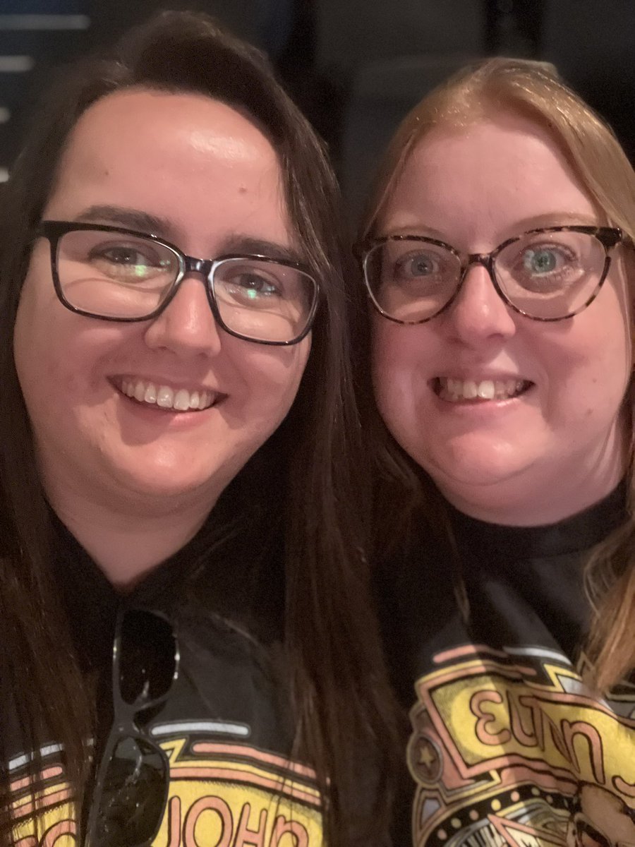 MusicSpelman's tweet photo. We are ready! #eltonfarewelltour https://t.co/q2OxxhxKa1